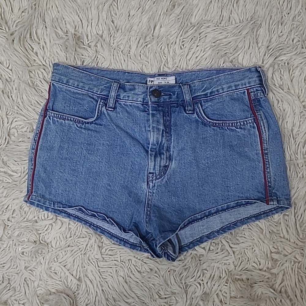 FREE PEOPLE JEAN SHORTS red stripe sz 29